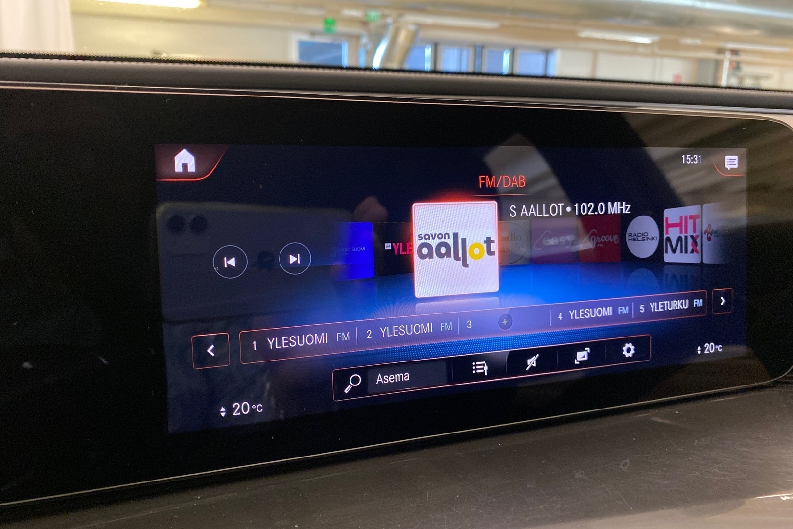 MERCEDES-BENZ EQC 2021