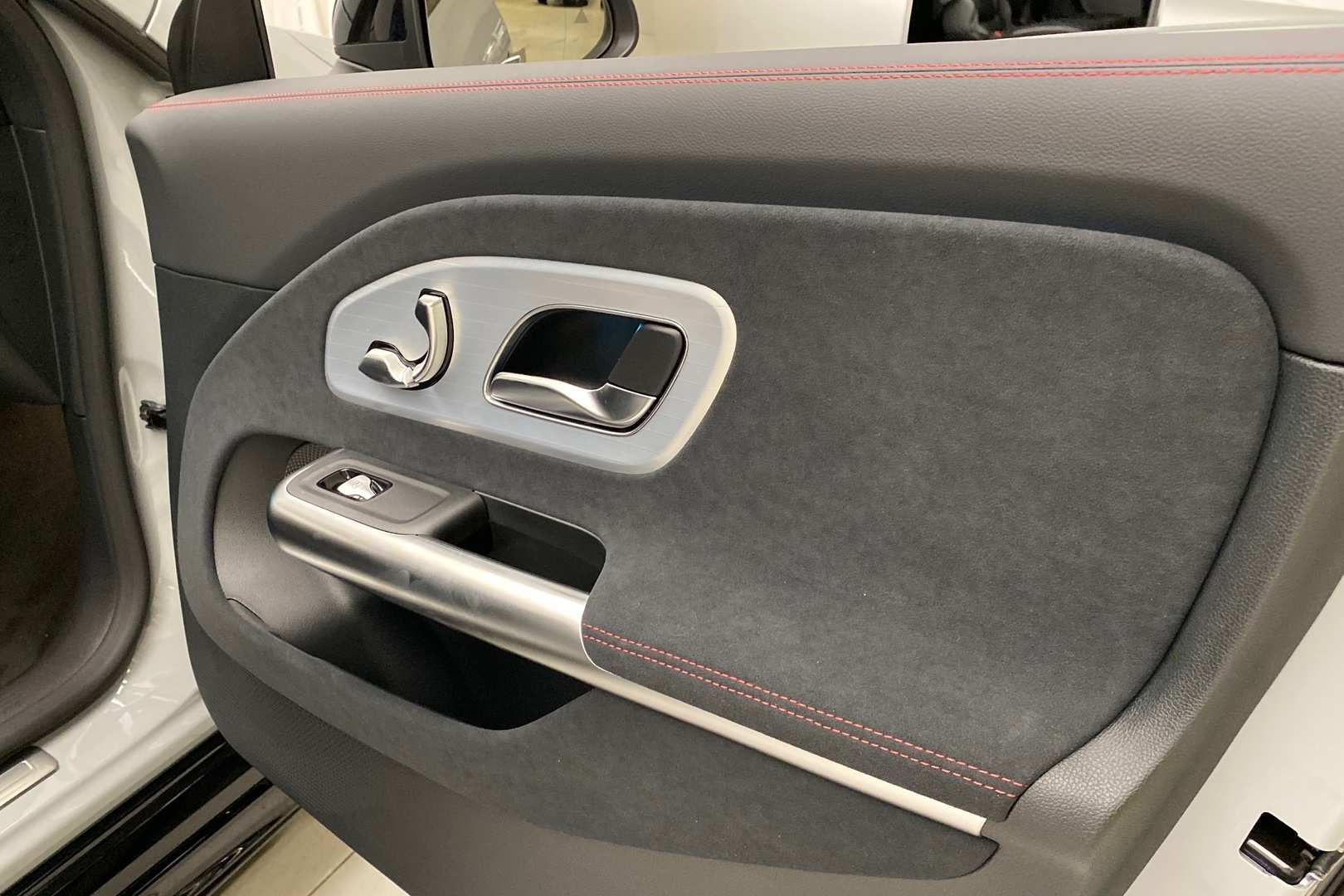 MERCEDES-BENZ CLA 2026