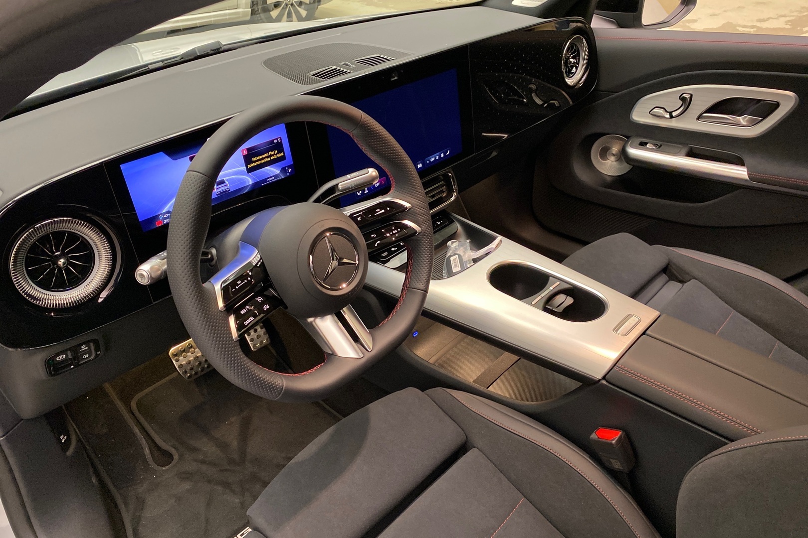 MERCEDES-BENZ CLA 2026