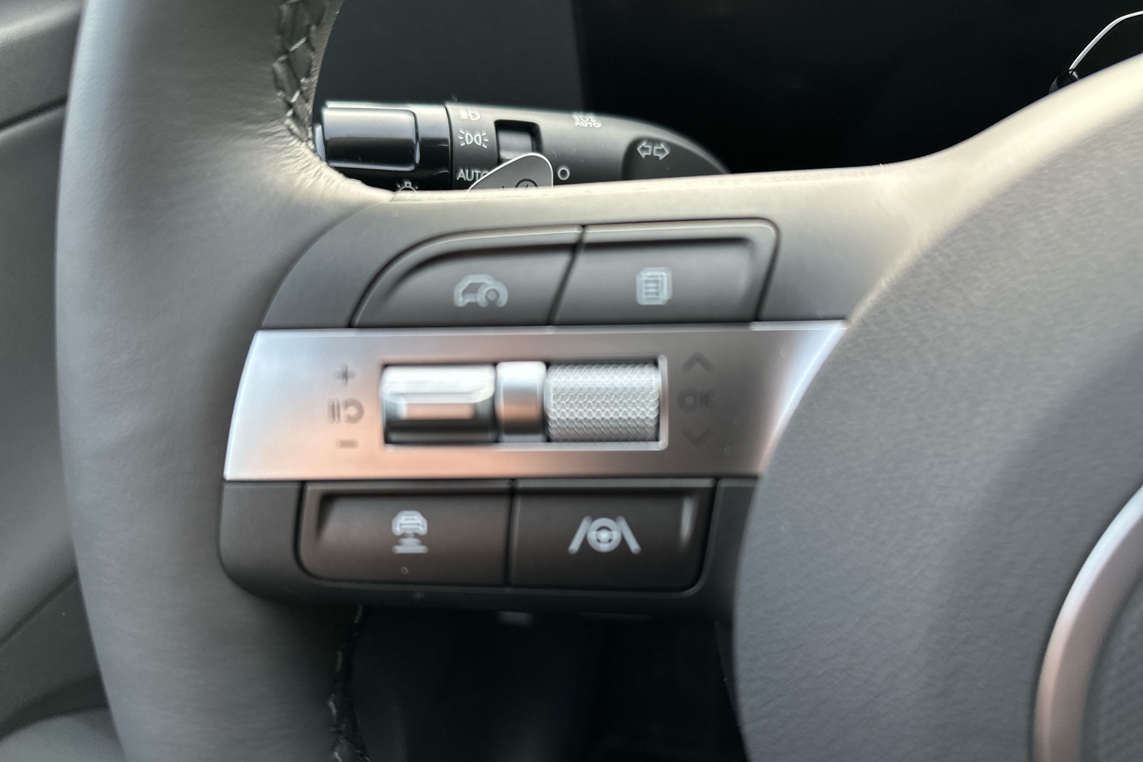 HYUNDAI KONA Electric 2024