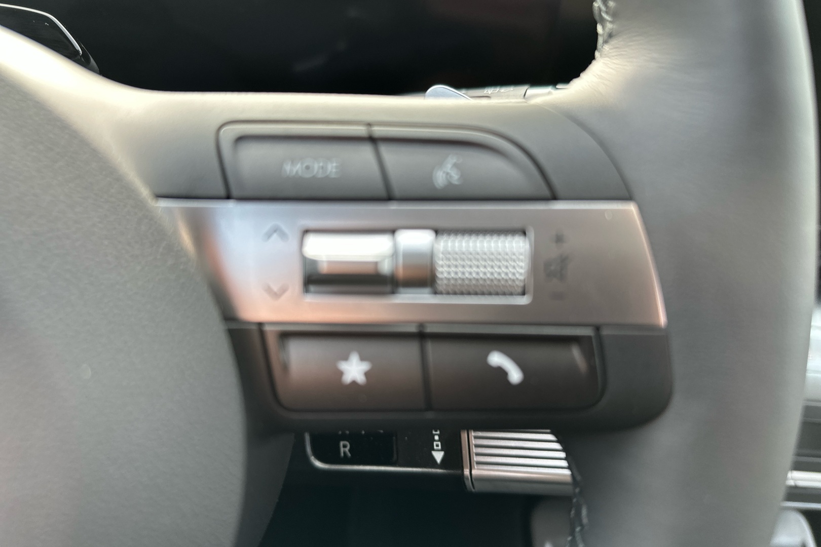 HYUNDAI KONA Electric 2024