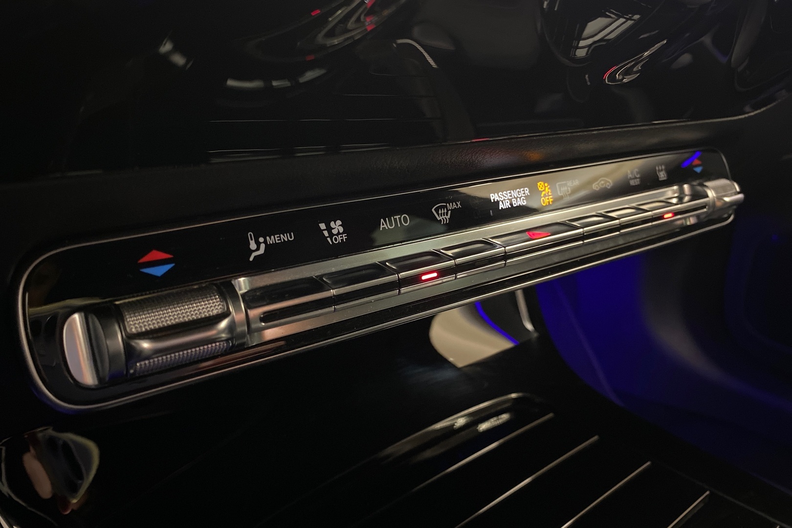 MERCEDES-BENZ CLA 2021