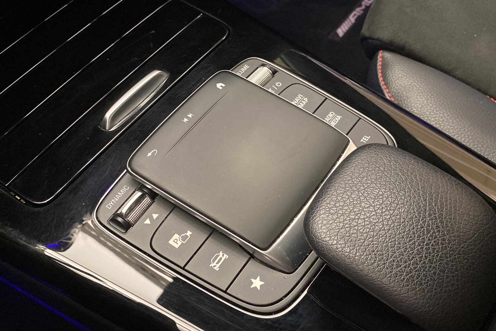 MERCEDES-BENZ CLA 2021