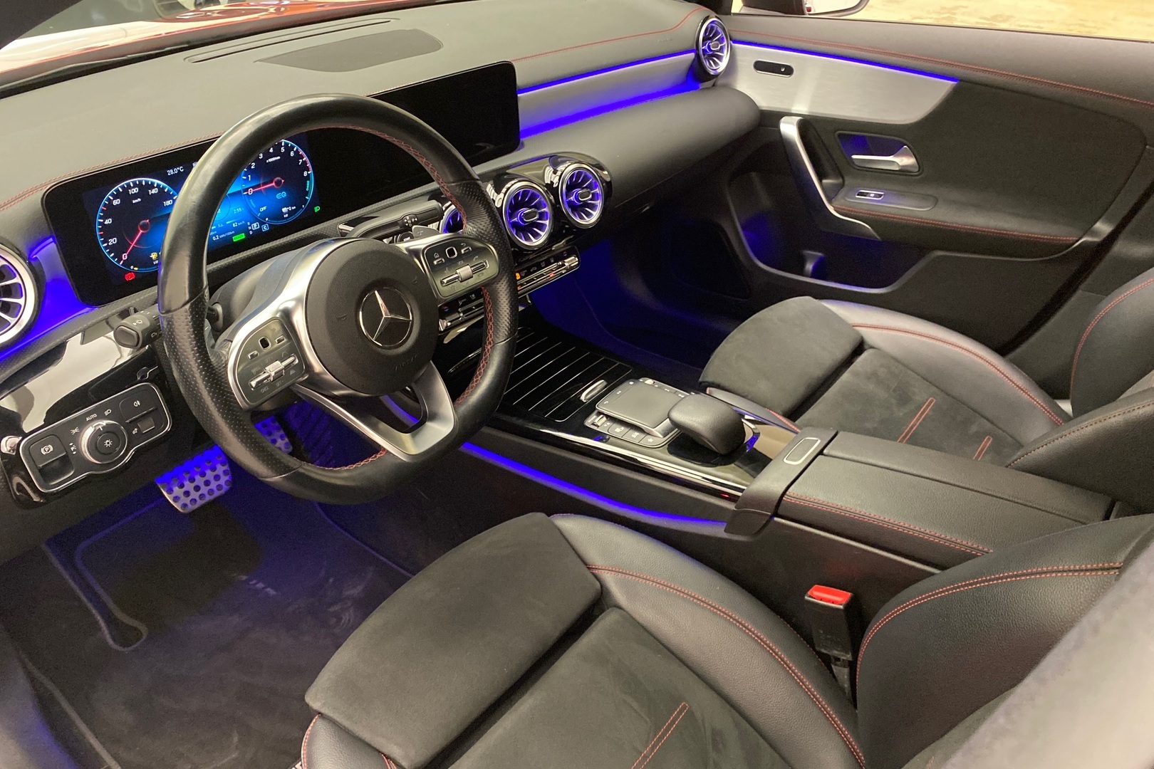 MERCEDES-BENZ CLA 2021