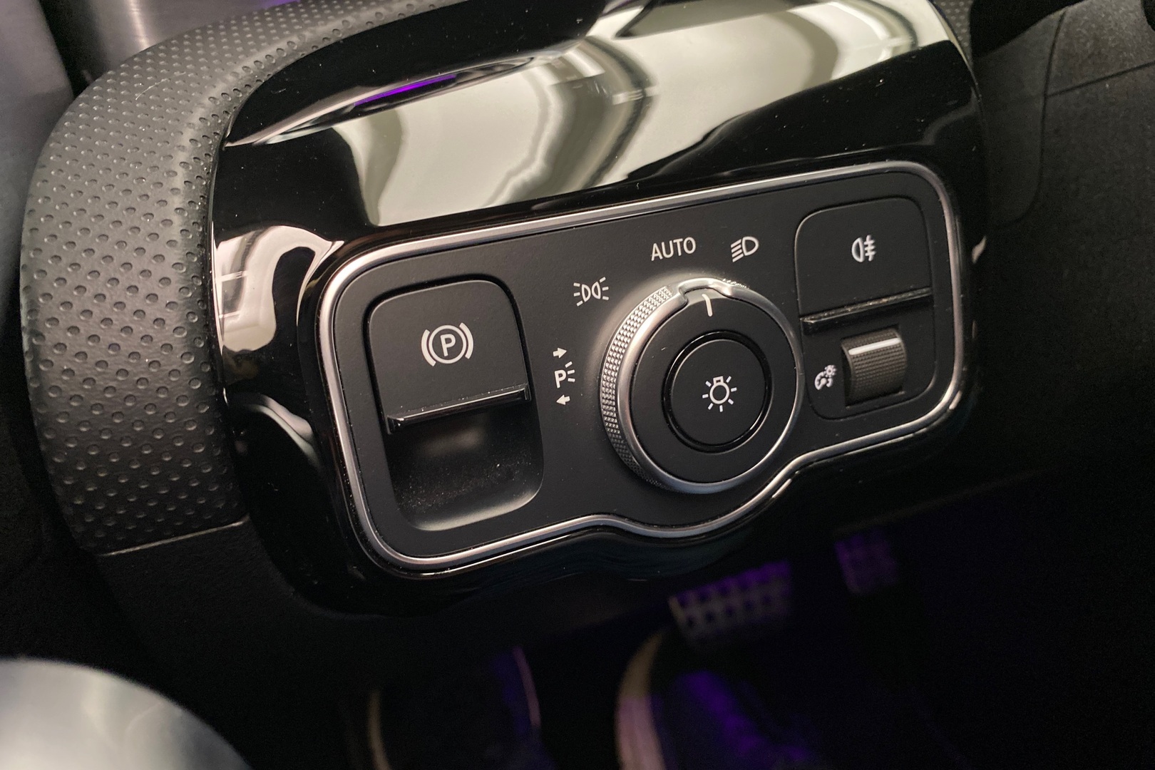 MERCEDES-BENZ CLA 2021