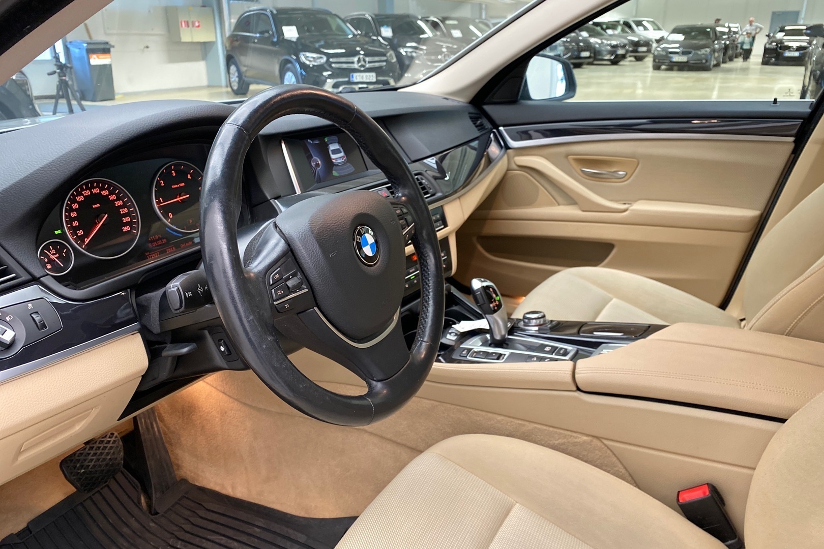 BMW 520 2015