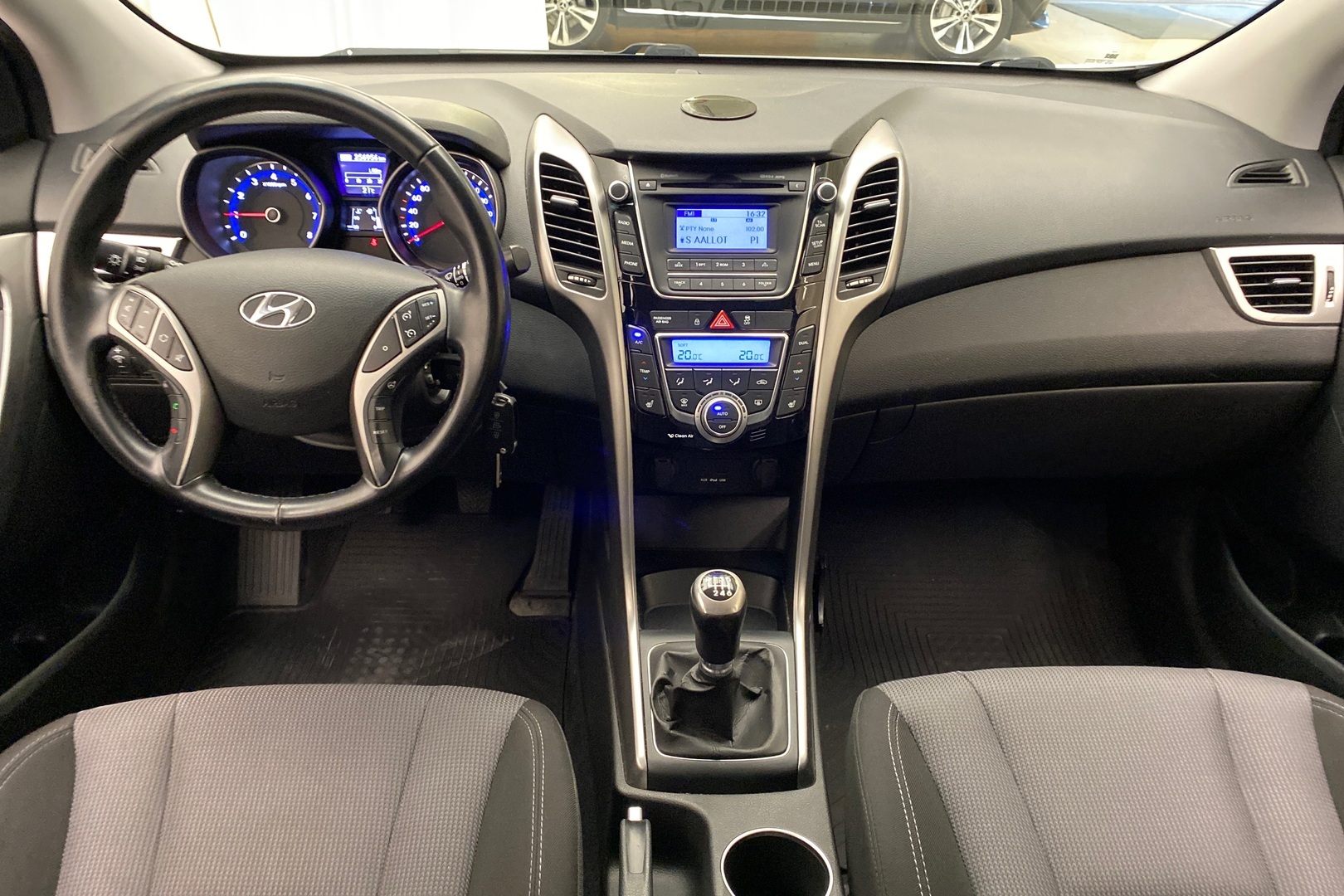 HYUNDAI i30 Wagon 2013