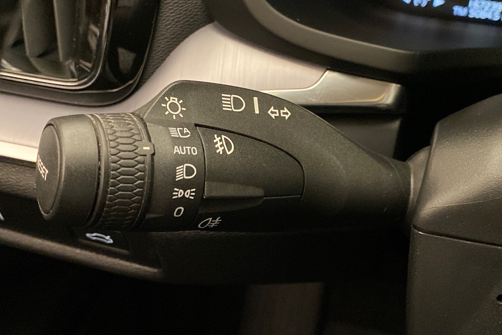 VOLVO V60 Cross Country 2019