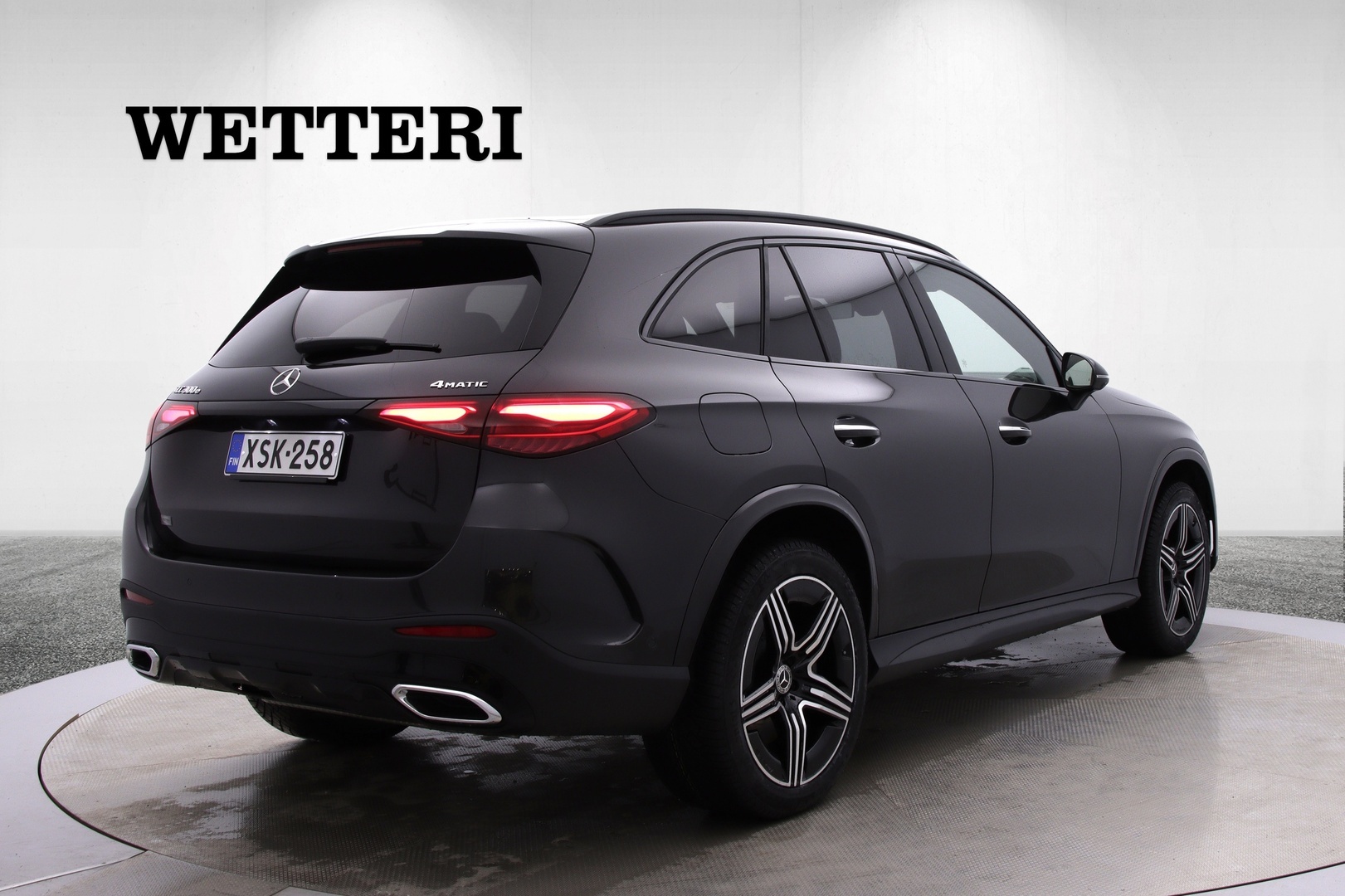 MERCEDES-BENZ GLC 2024