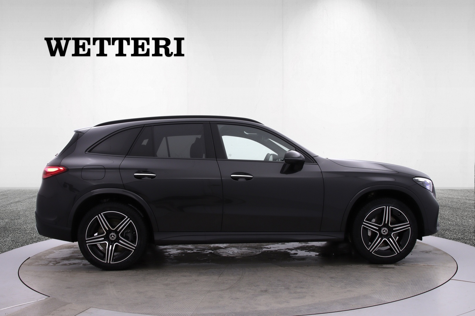 MERCEDES-BENZ GLC 2024