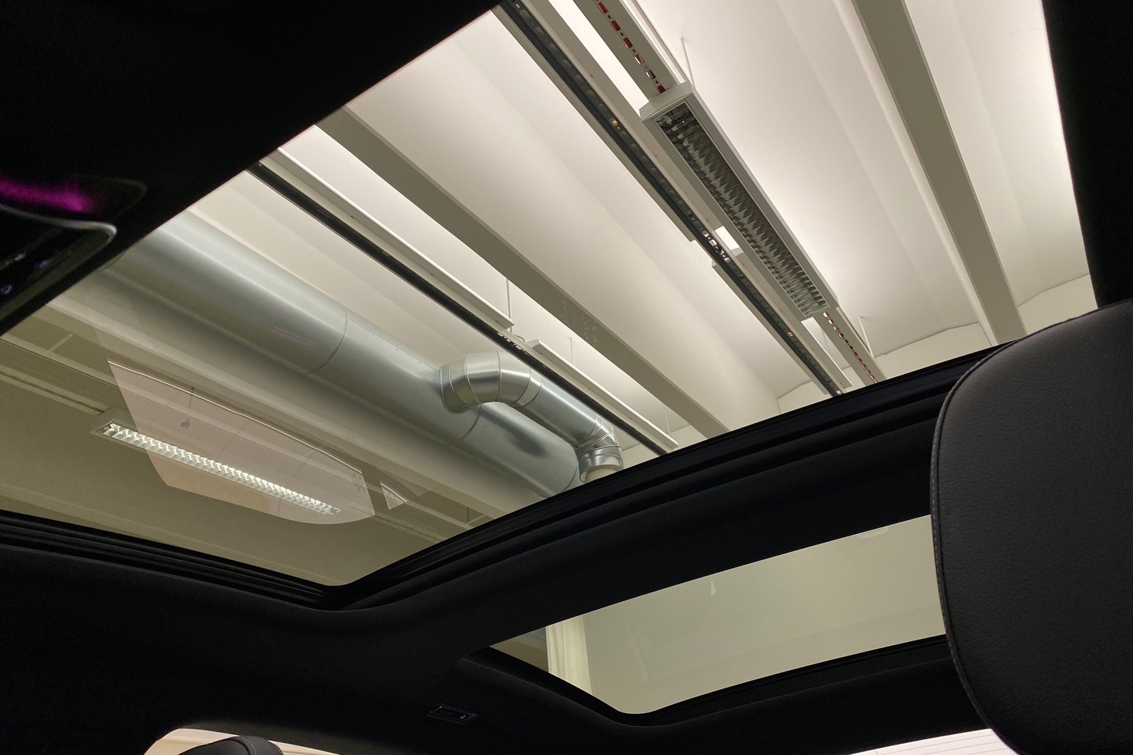 MERCEDES-BENZ EQE 2025