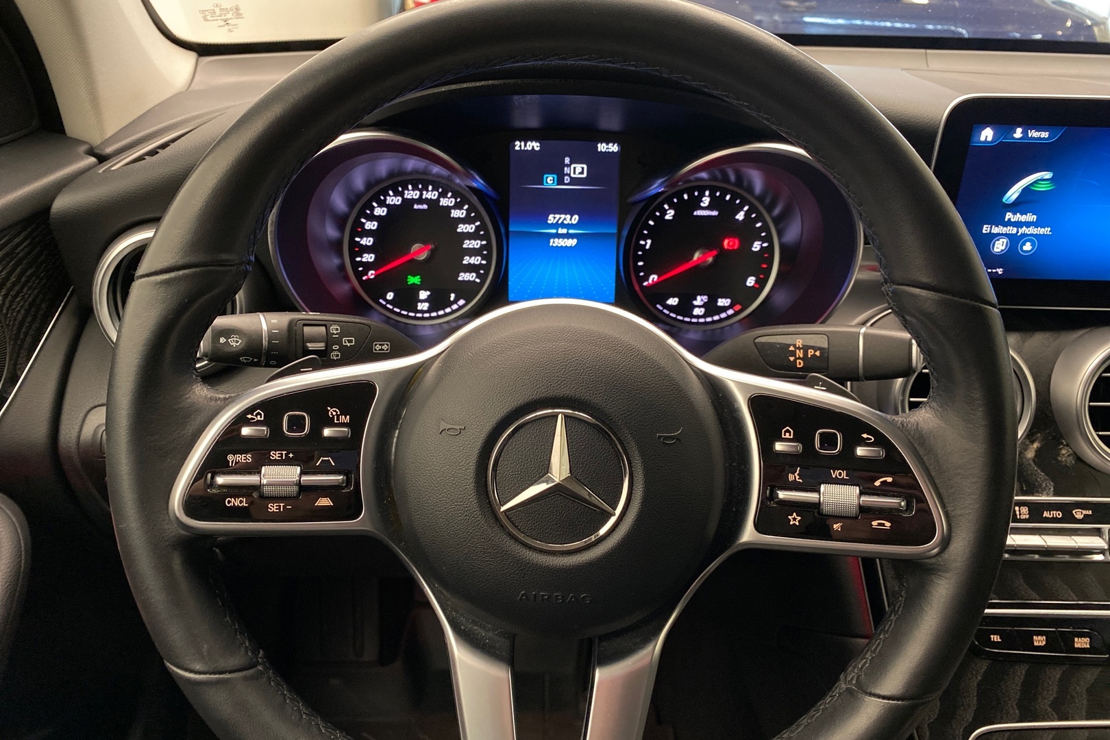 MERCEDES-BENZ GLC 2021