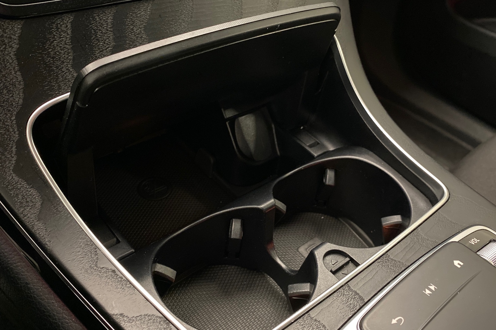 MERCEDES-BENZ GLC 2021