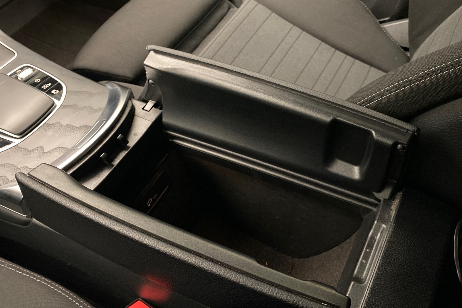 MERCEDES-BENZ GLC 2021