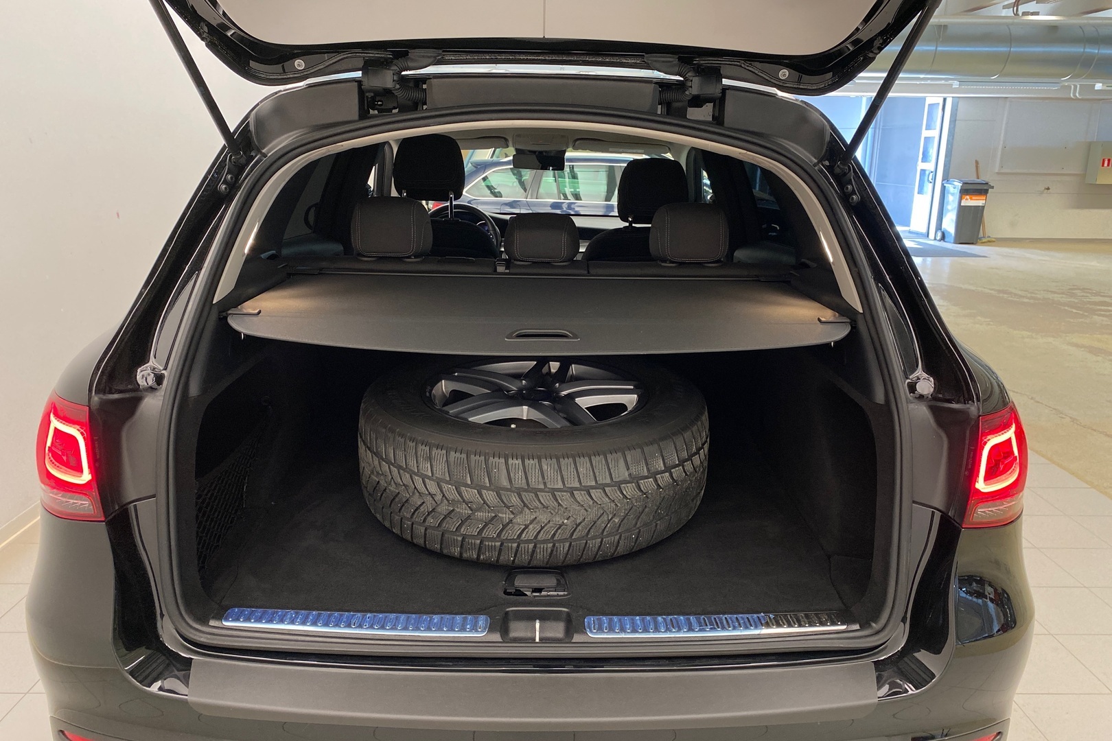 MERCEDES-BENZ GLC 2021