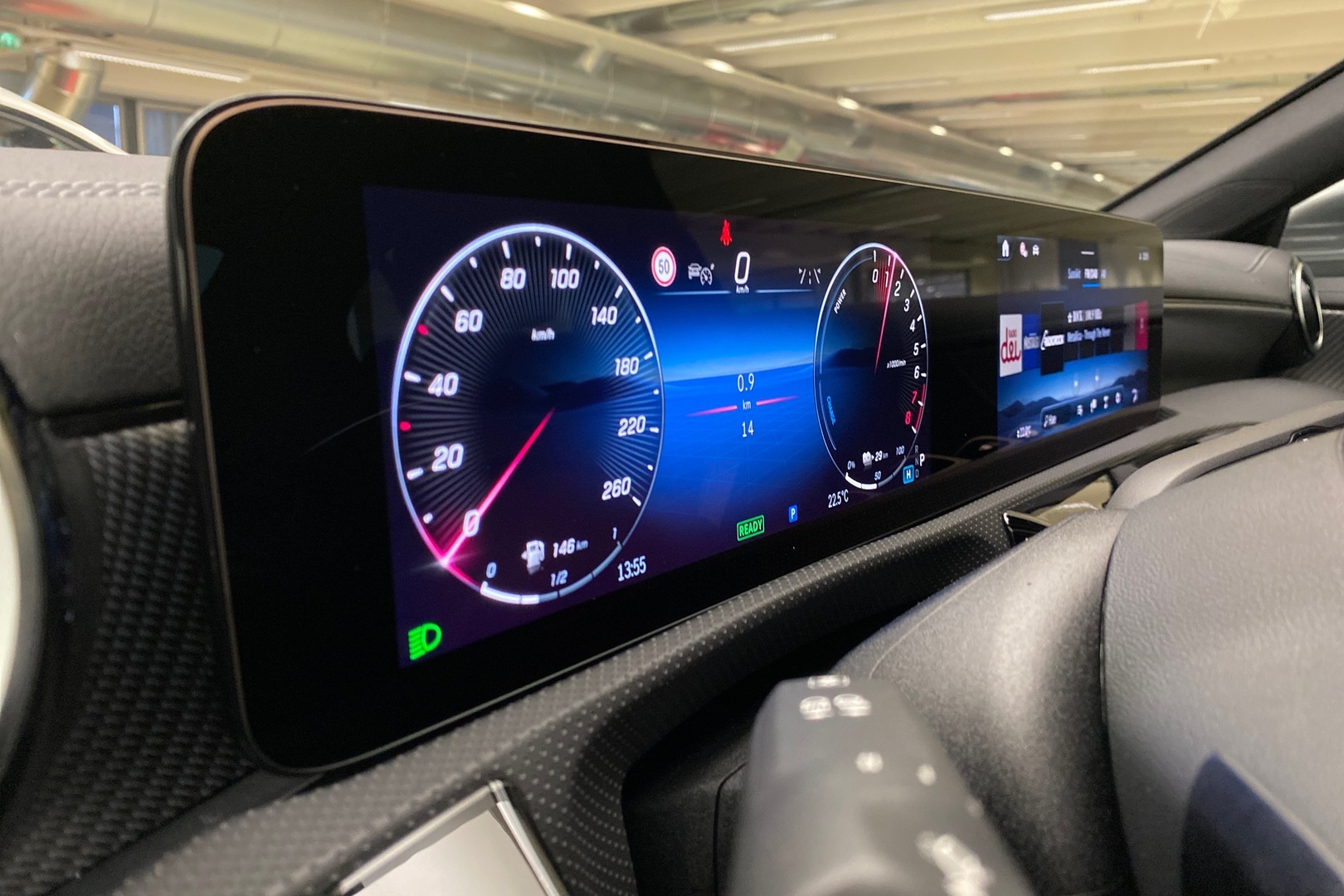 MERCEDES-BENZ CLA 2025