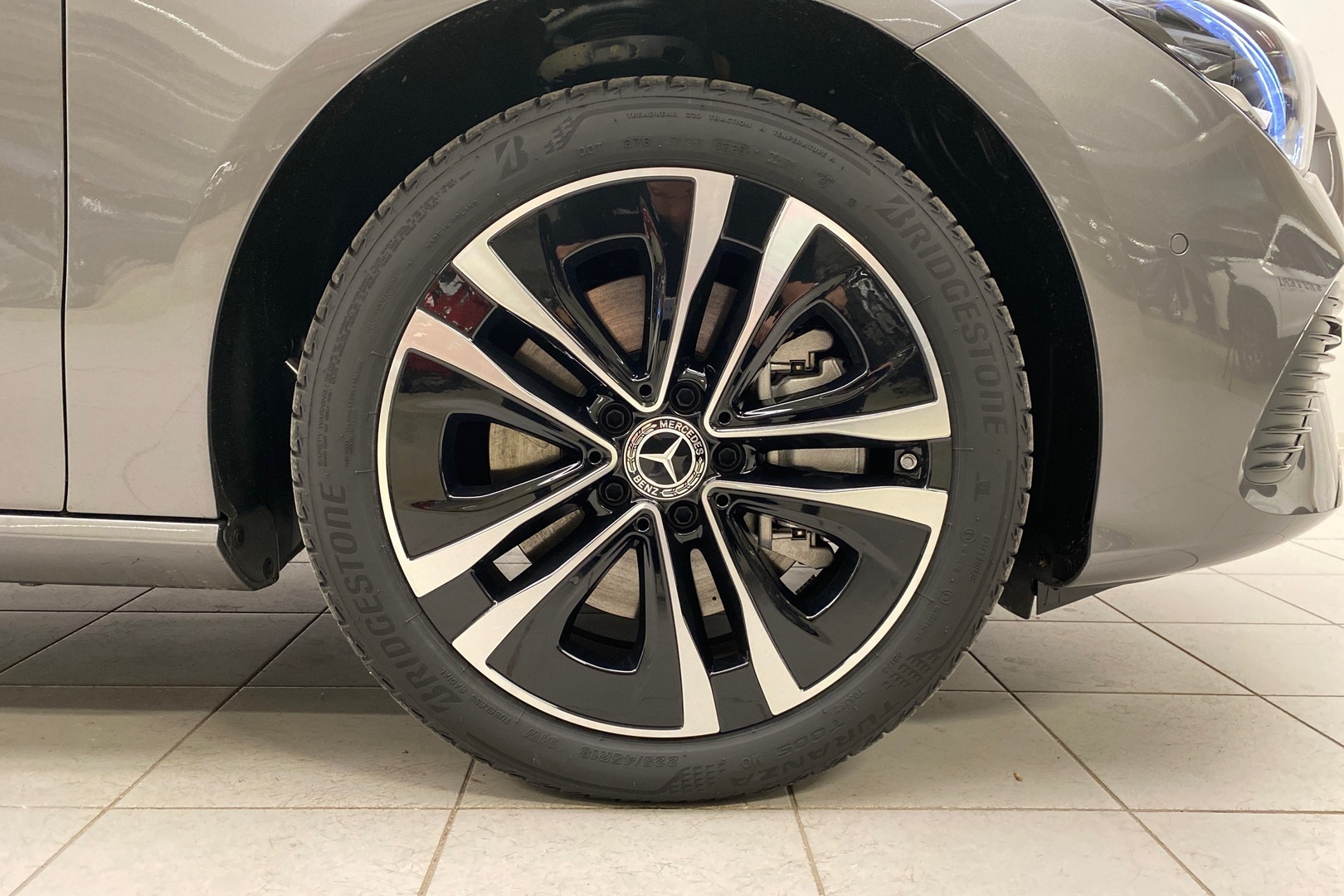 MERCEDES-BENZ CLA 2025