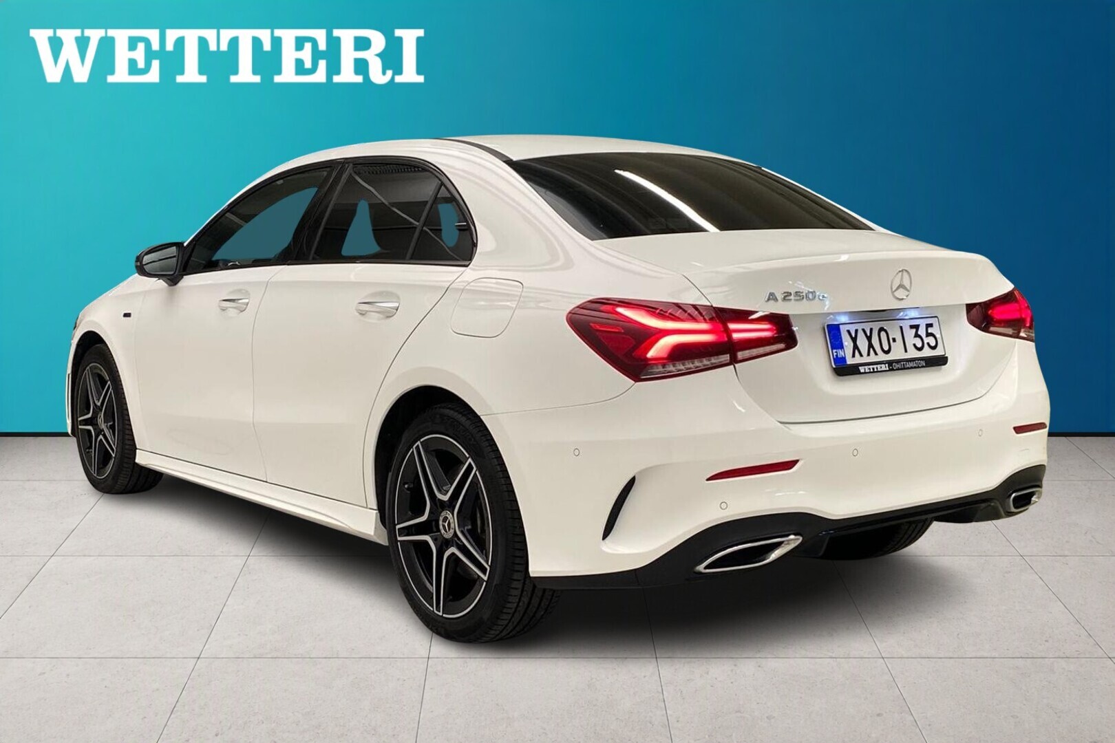 MERCEDES-BENZ A 2021