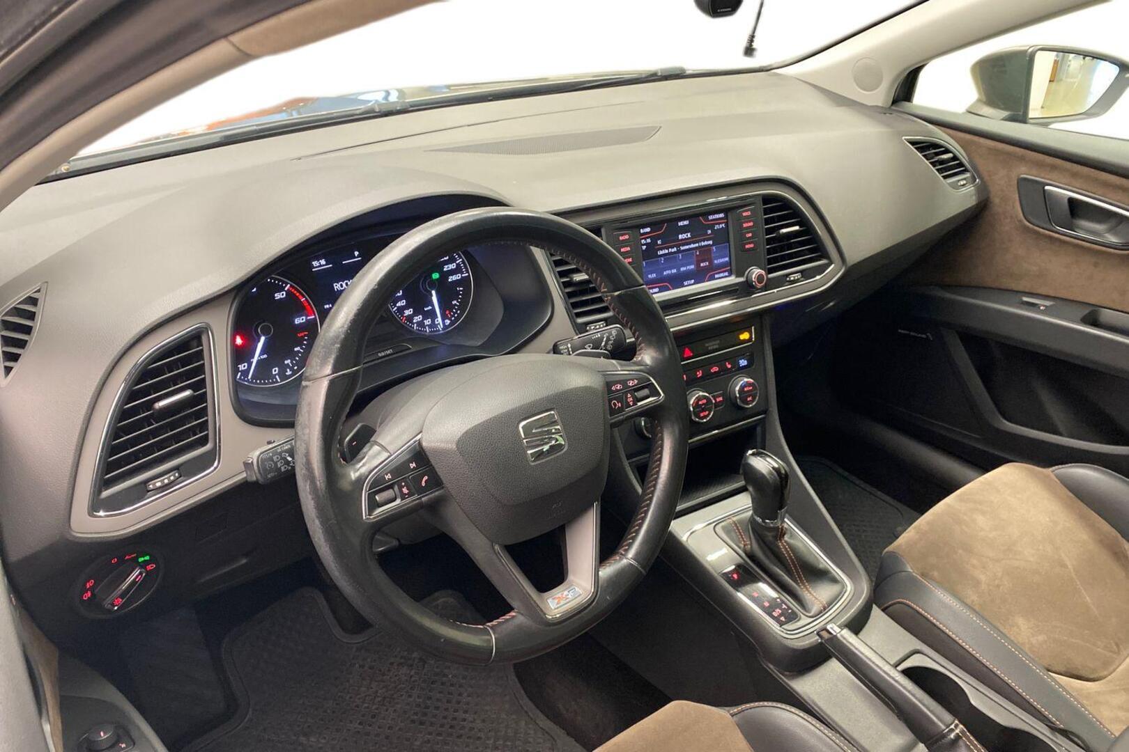 SEAT Leon X-Perience 8