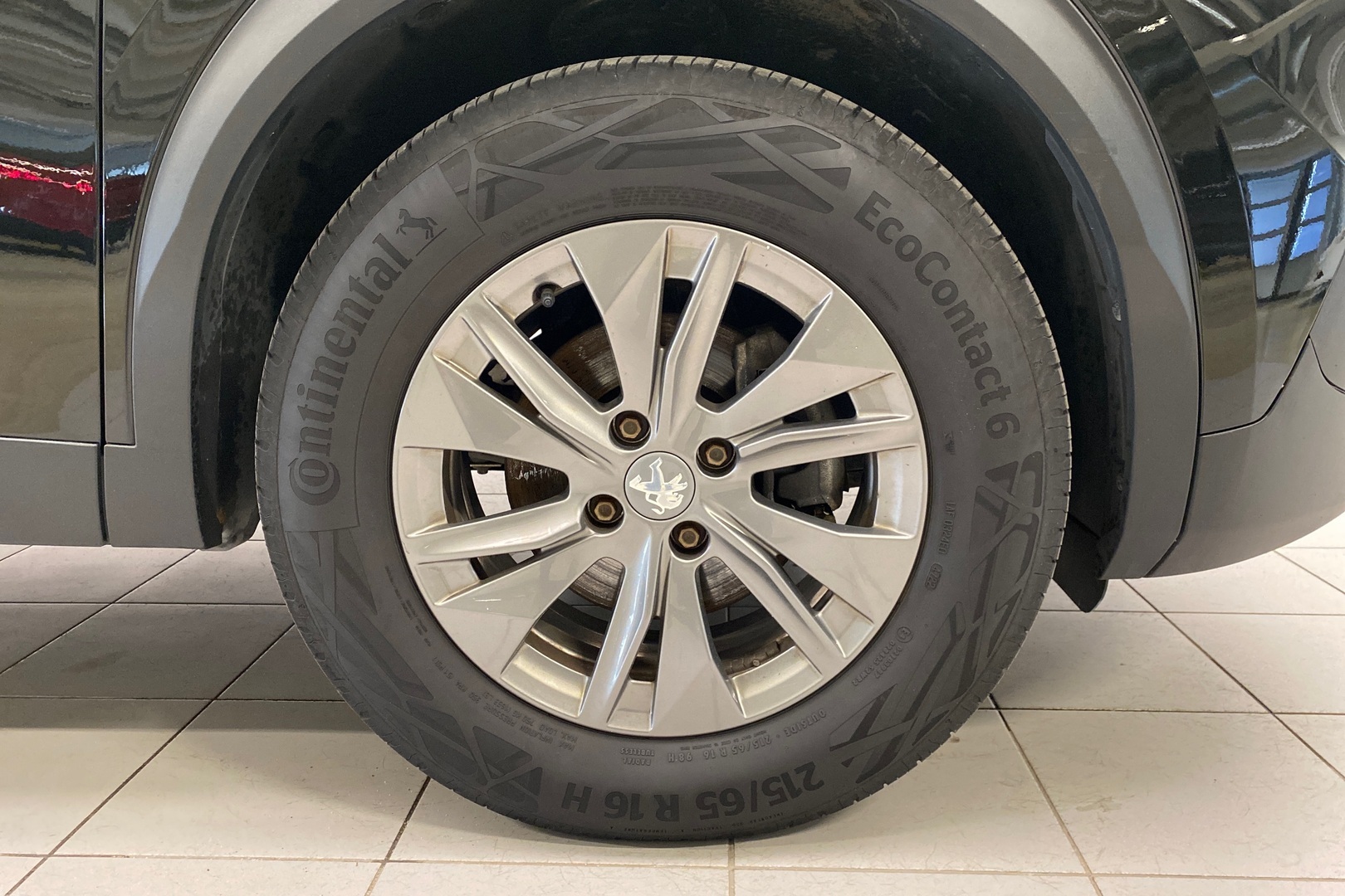 PEUGEOT 2008 2023
