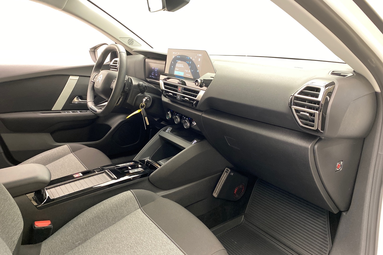 CITROEN C4 2023