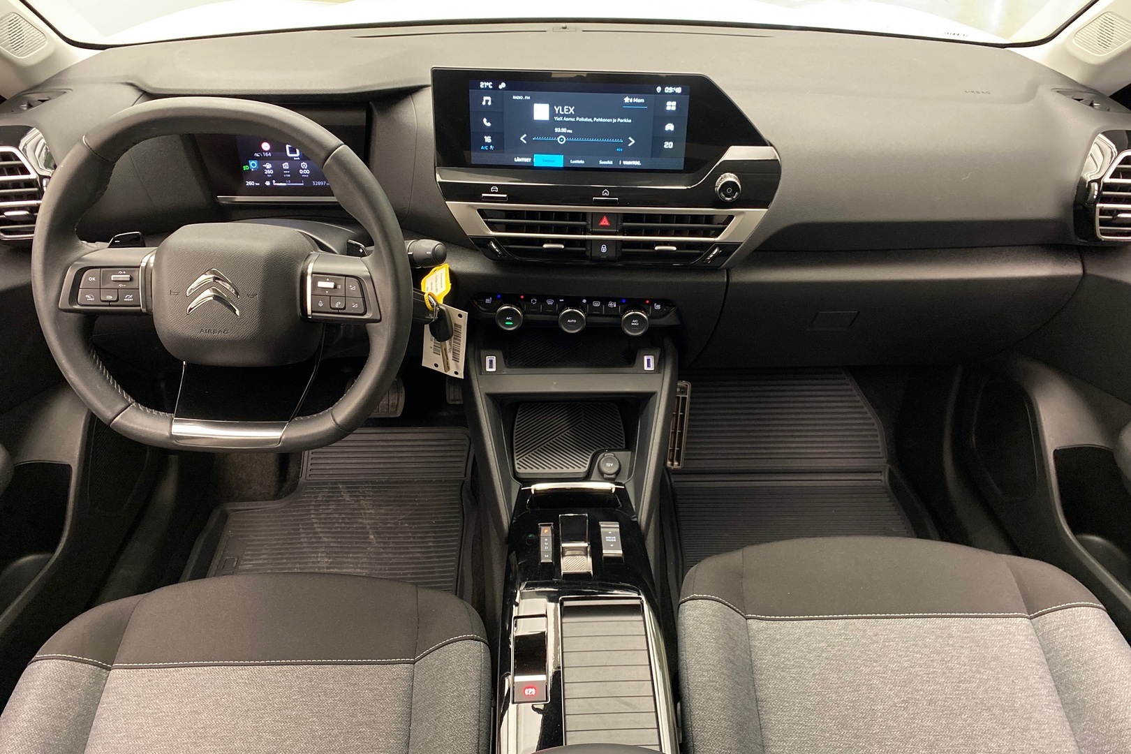 CITROEN C4 2023
