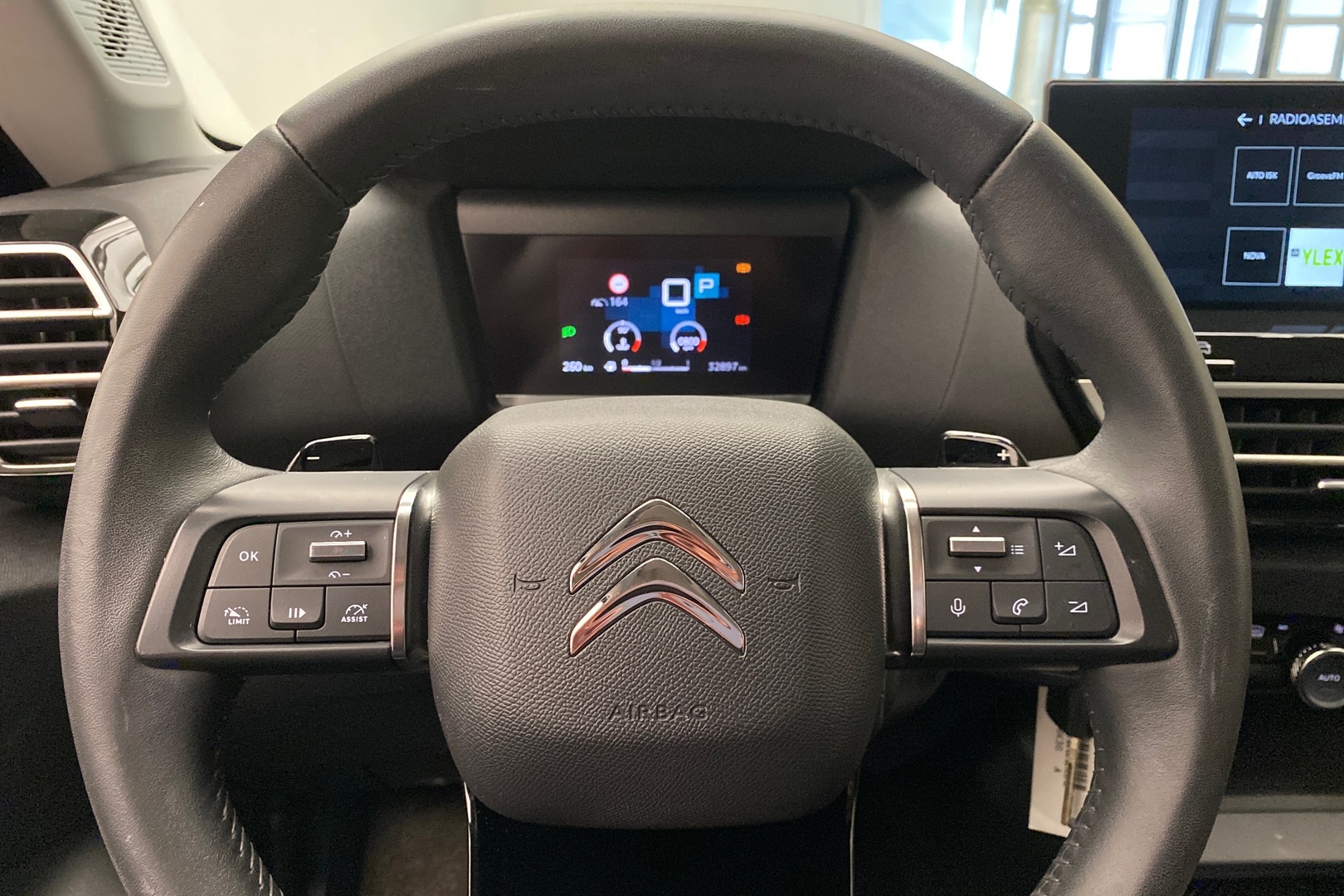 CITROEN C4 2023