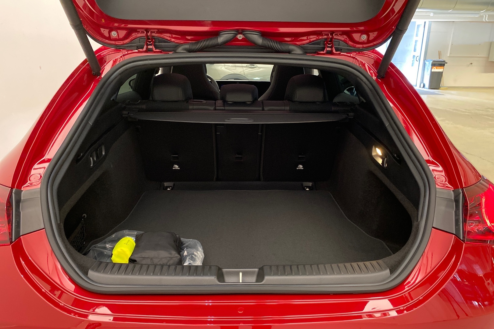 MERCEDES-BENZ CLA 2026