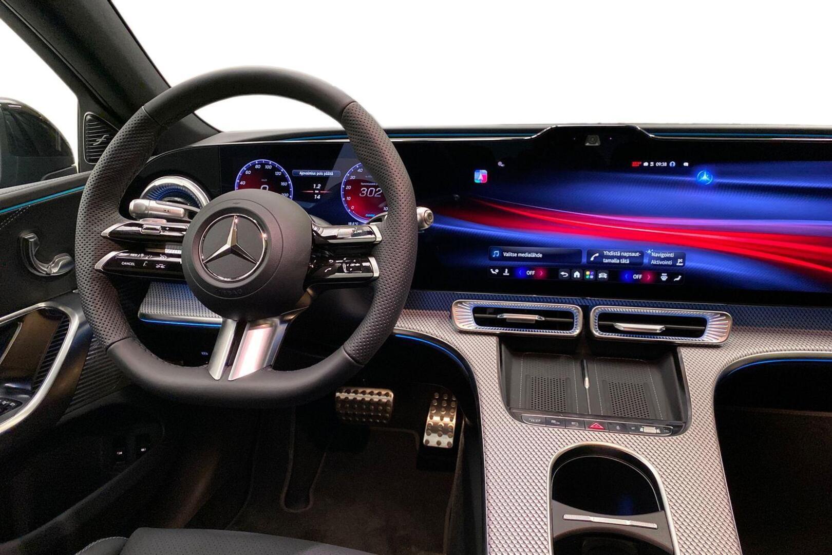 MERCEDES-BENZ C 2026