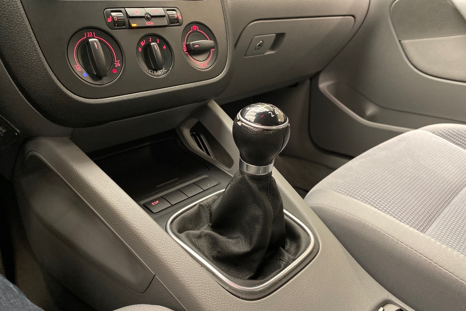 VOLKSWAGEN Jetta 2007