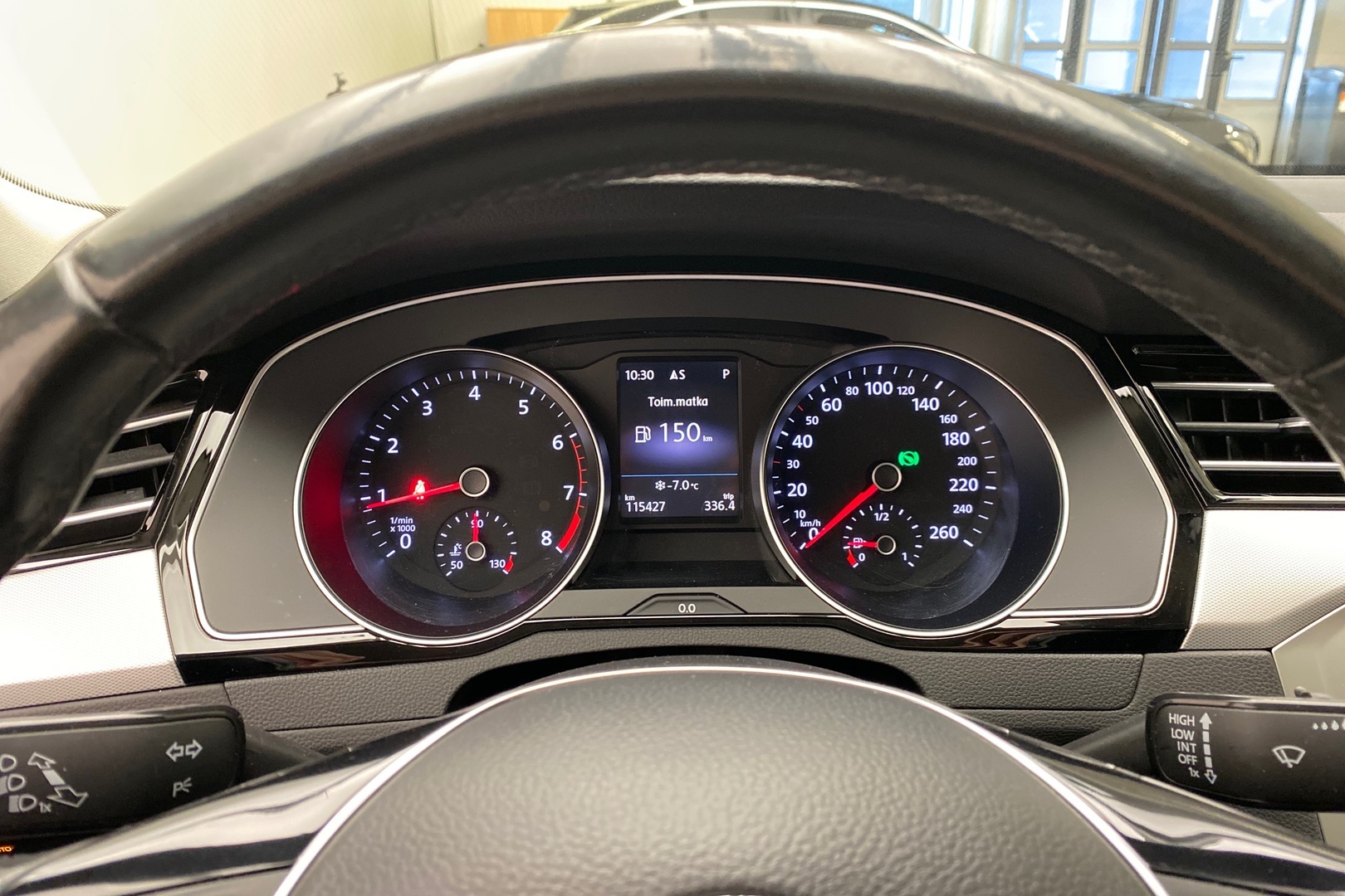 VOLKSWAGEN Passat 2017