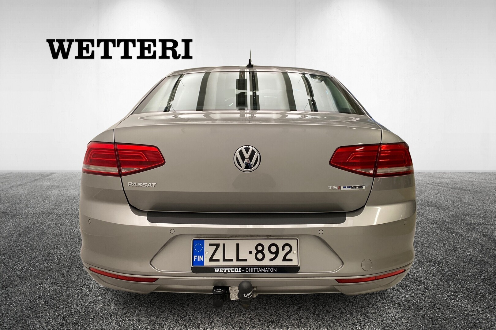 VOLKSWAGEN Passat 2017