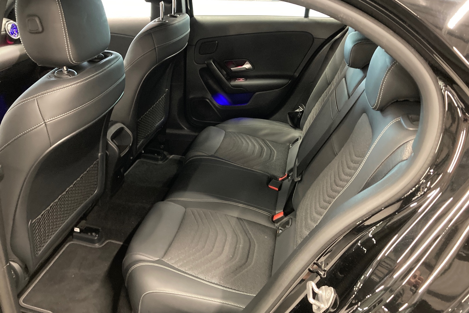 MERCEDES-BENZ A 2021