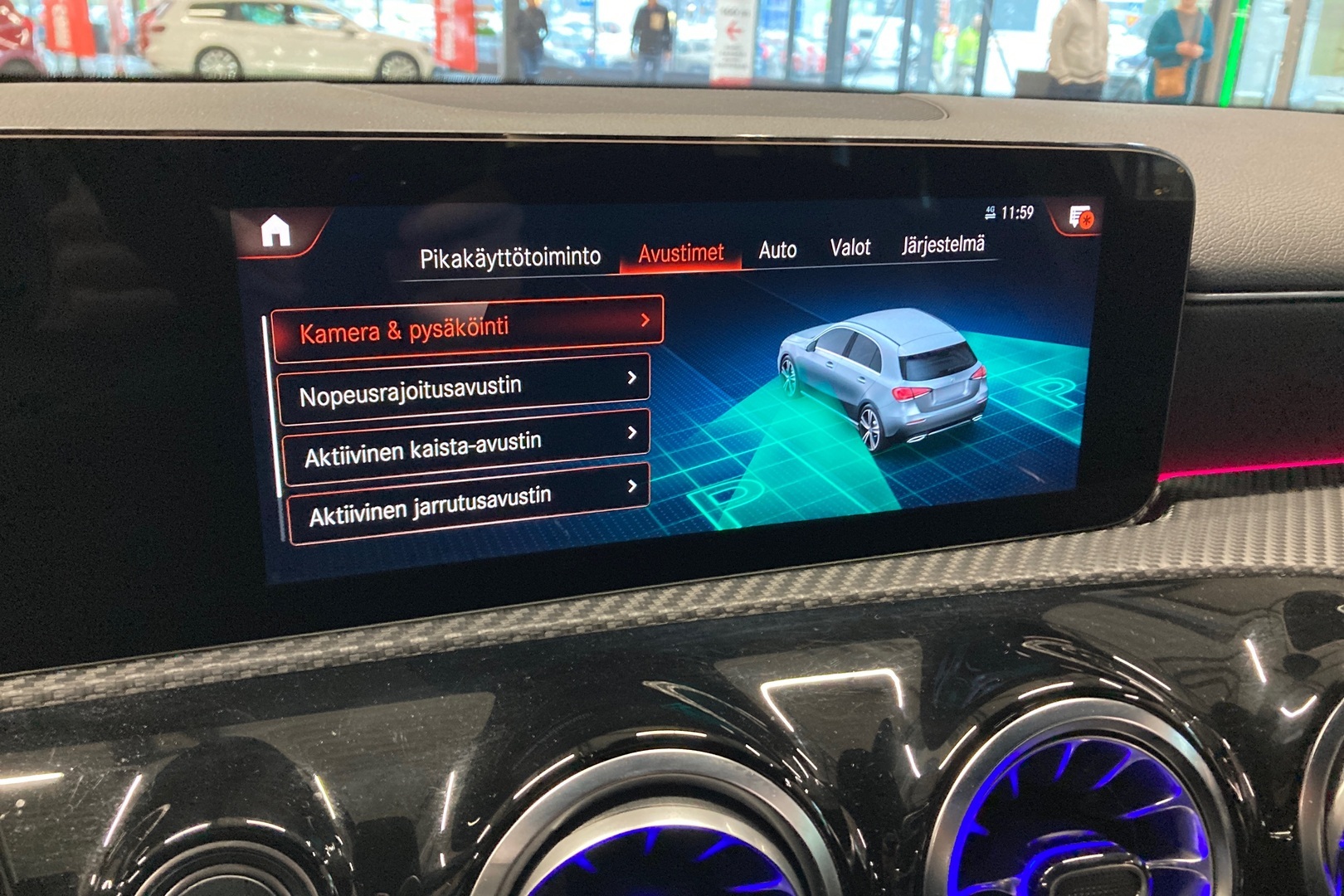 MERCEDES-BENZ A 2021