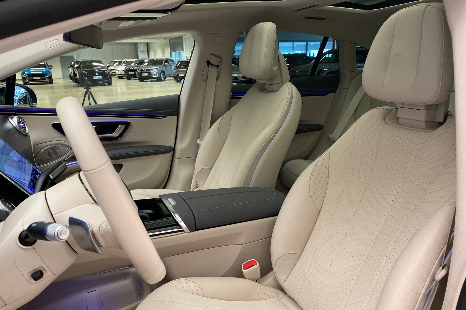 MERCEDES-BENZ EQS 2023