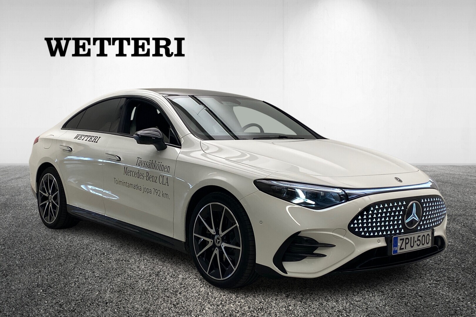 MERCEDES-BENZ CLA 2025