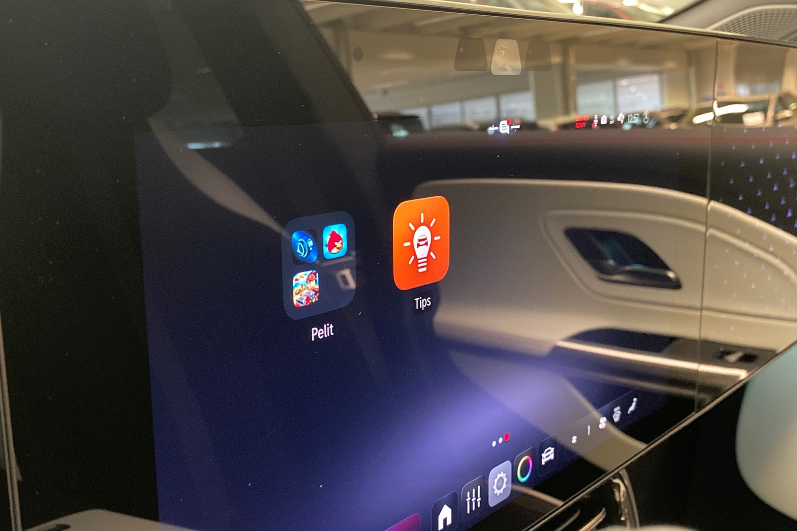 MERCEDES-BENZ CLA 2025