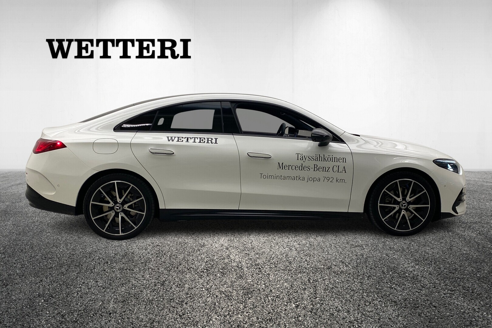 MERCEDES-BENZ CLA 2025