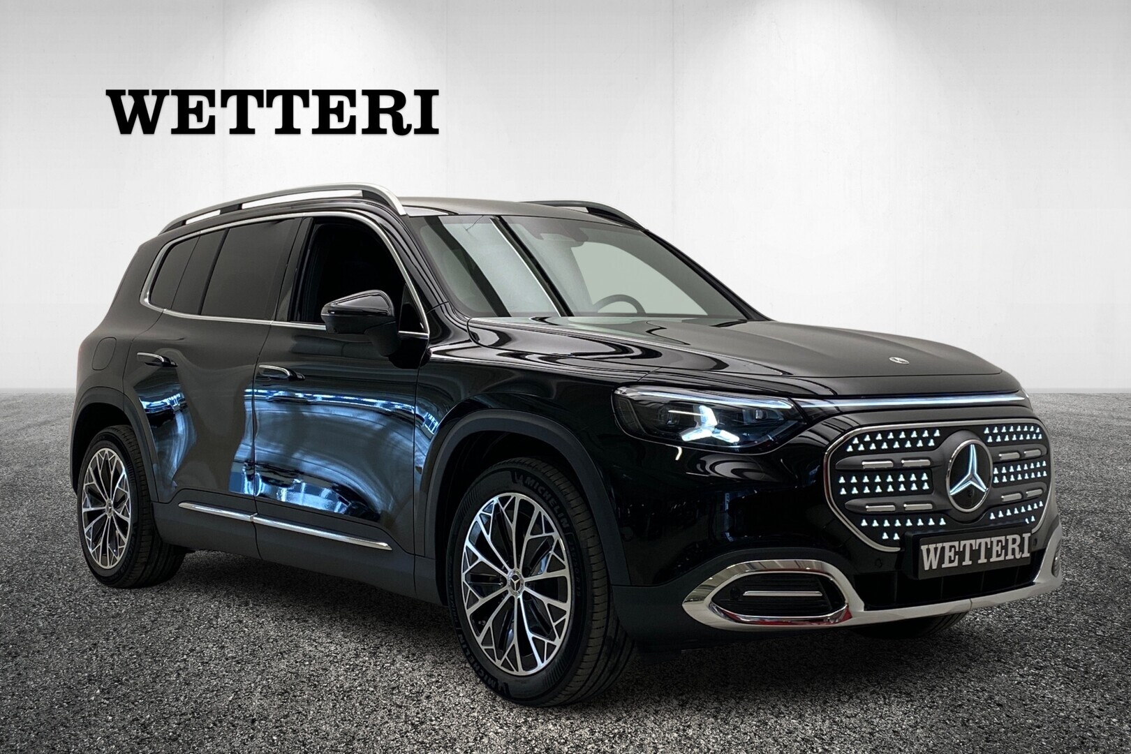MERCEDES-BENZ GLB 2026