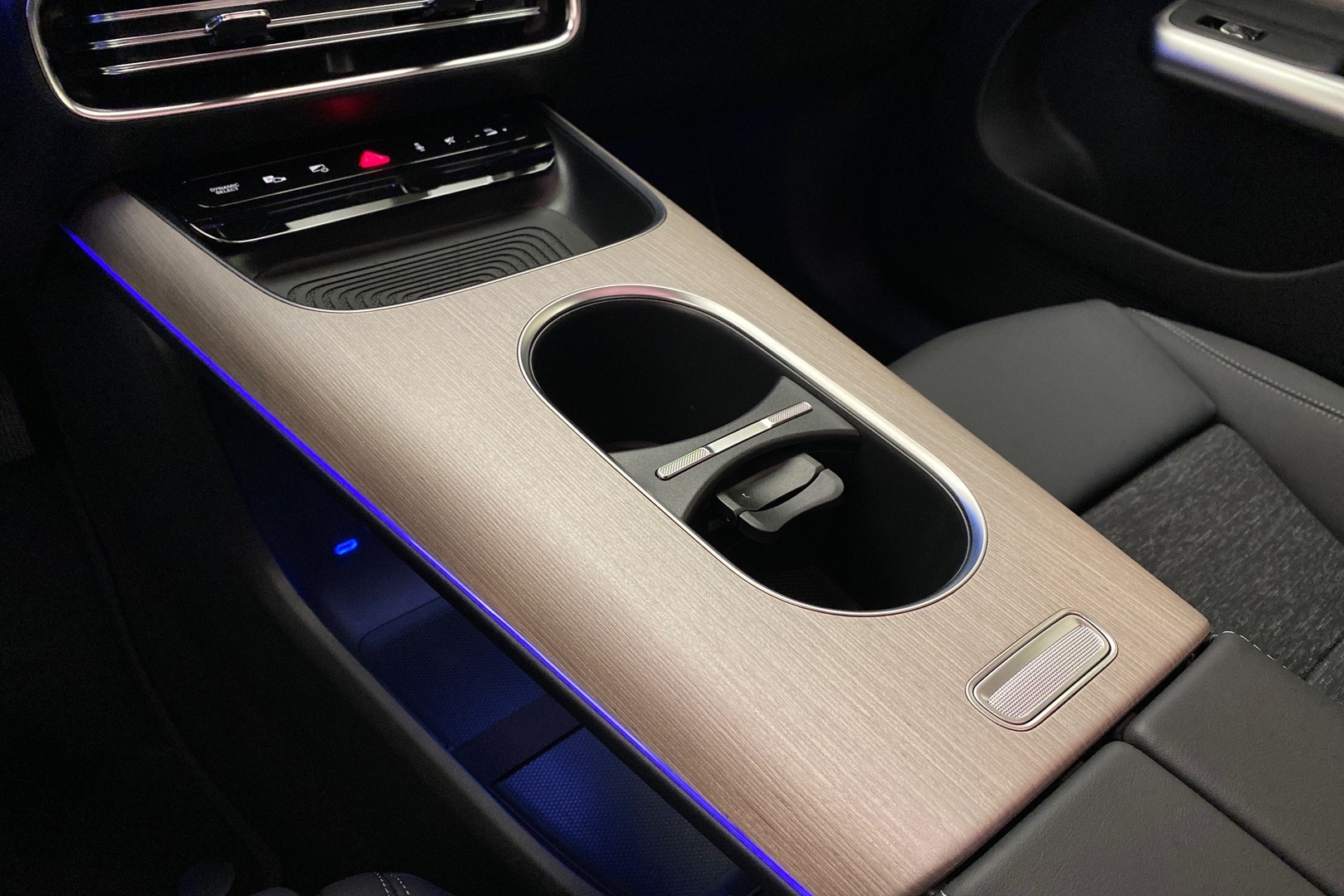 MERCEDES-BENZ GLB 2026