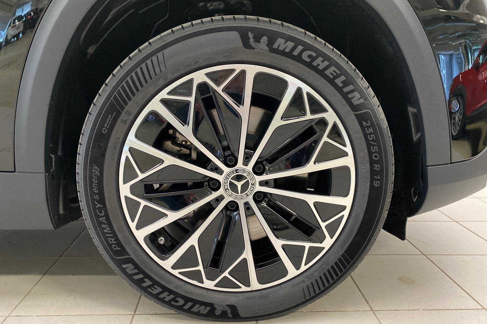 MERCEDES-BENZ GLB 2026