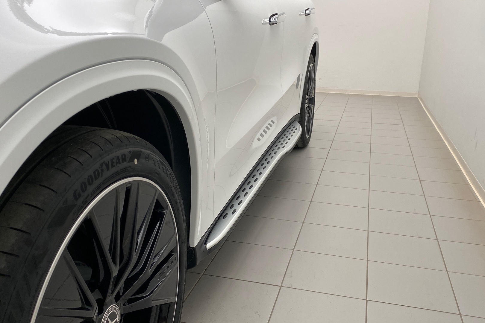 MERCEDES-BENZ GLC 2026