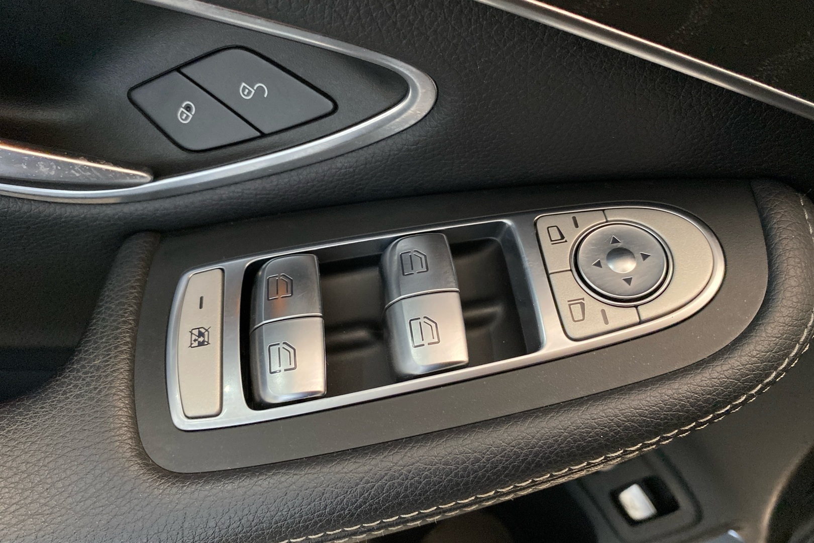 MERCEDES-BENZ GLC 2016