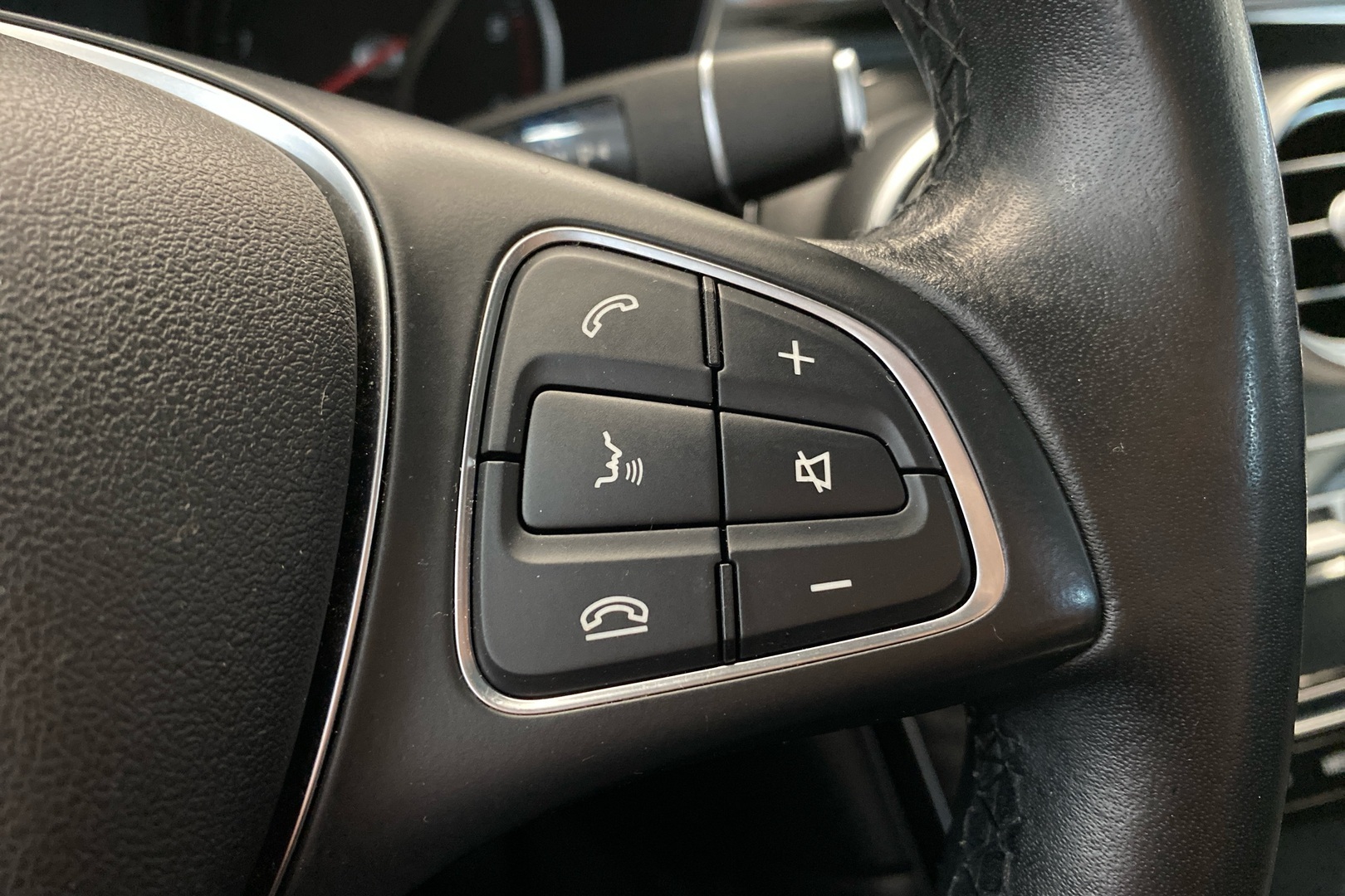 MERCEDES-BENZ GLC 2016