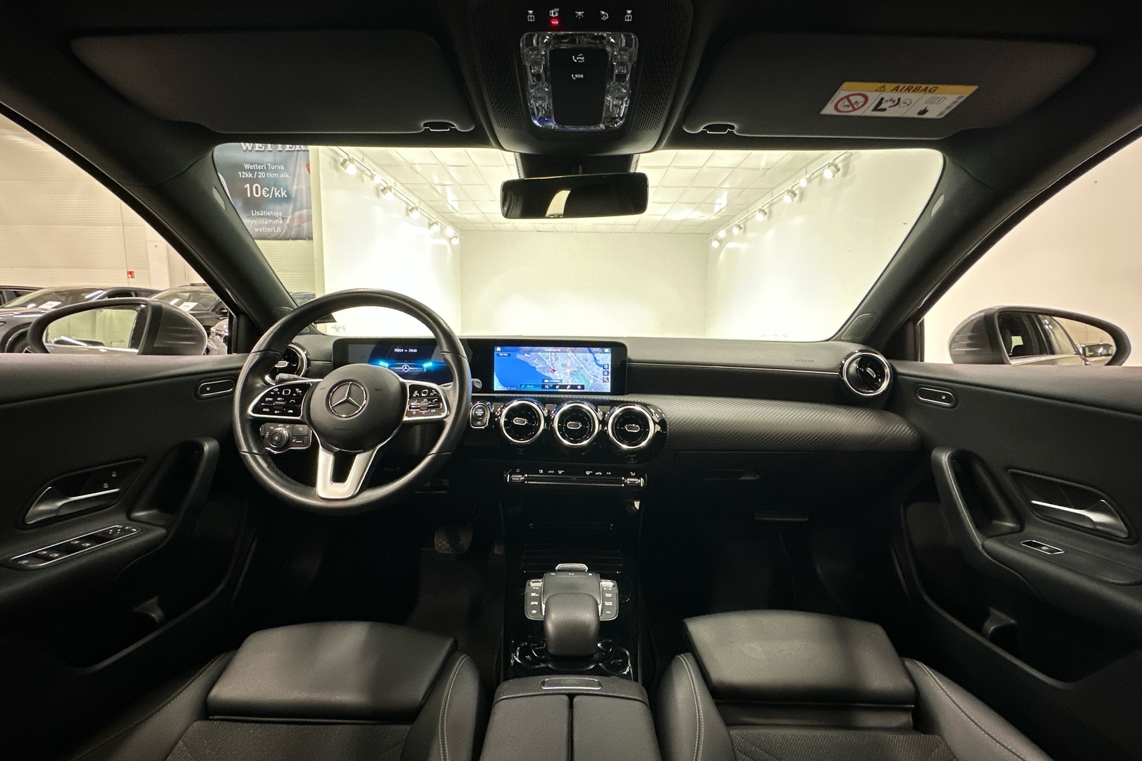 MERCEDES-BENZ A 2021