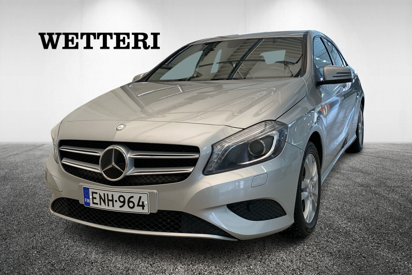 MERCEDES-BENZ A 2015