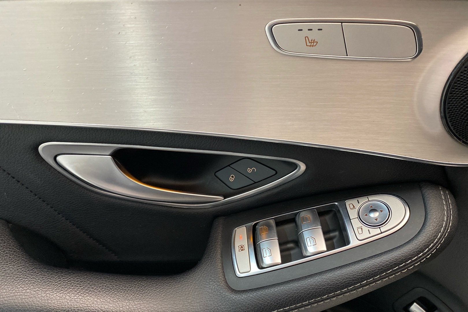 MERCEDES-BENZ GLC 2017