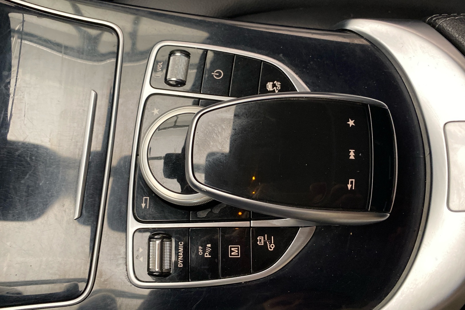 MERCEDES-BENZ GLC 2017