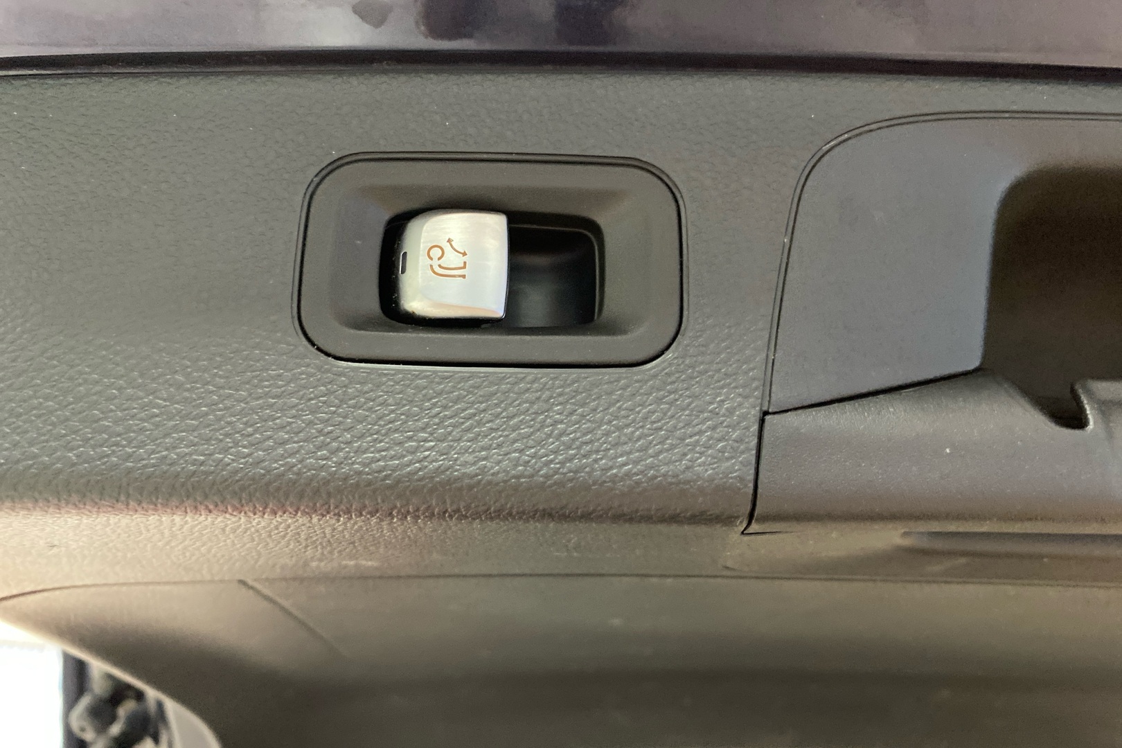 MERCEDES-BENZ GLC 2017