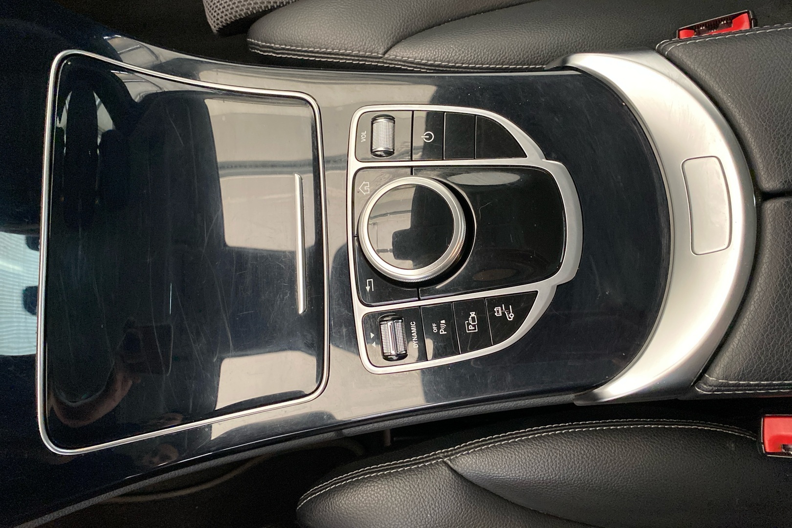 MERCEDES-BENZ C 2020